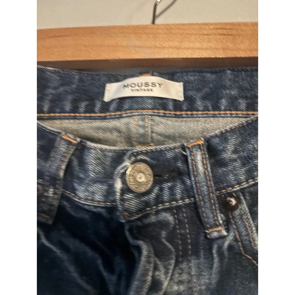Moussy Vintage Distressed Medium Wash Straight Leg Jeans Size 25 - Picture 7 of 11